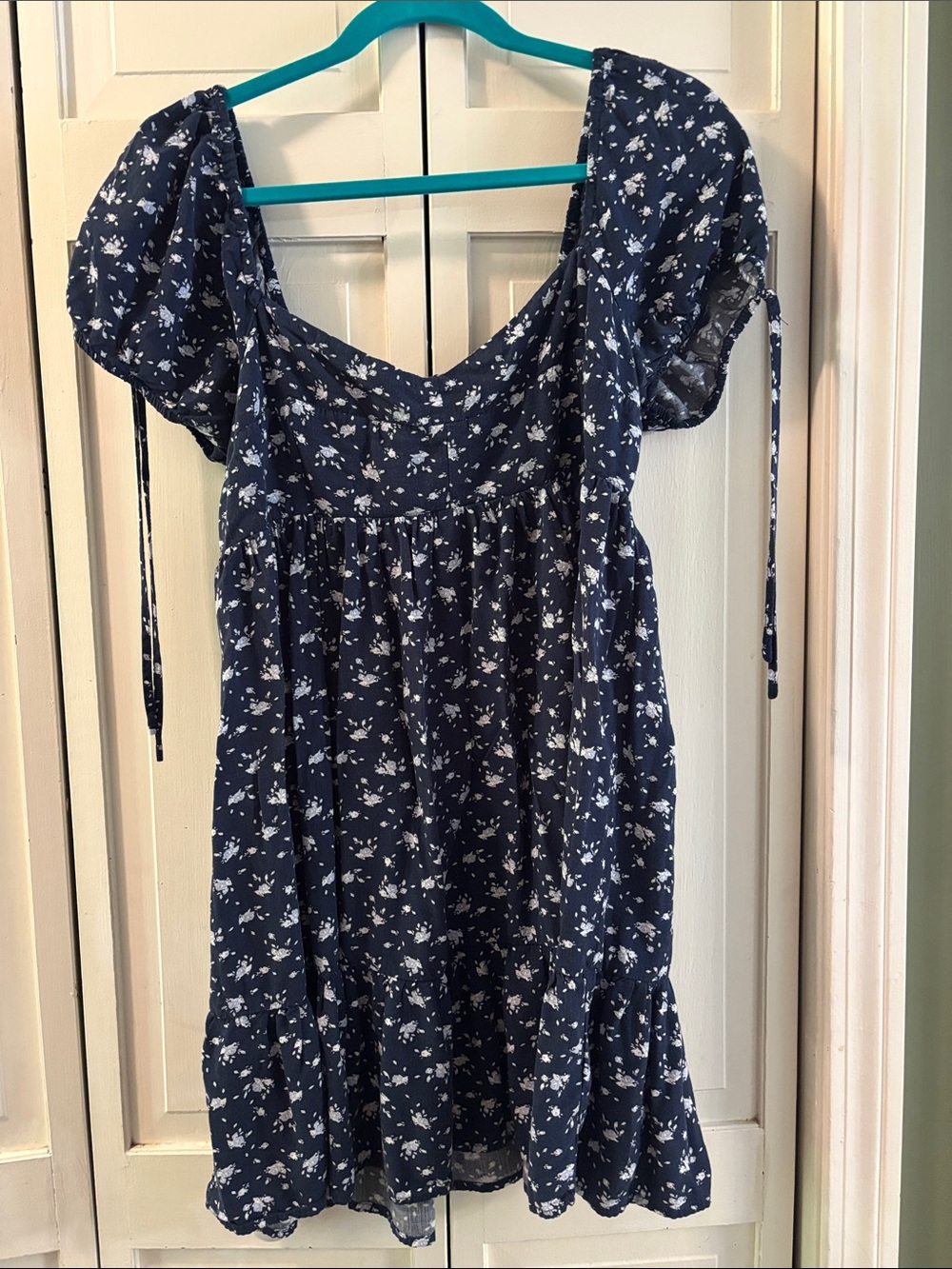 Aeropostale Navy and White Floral Top